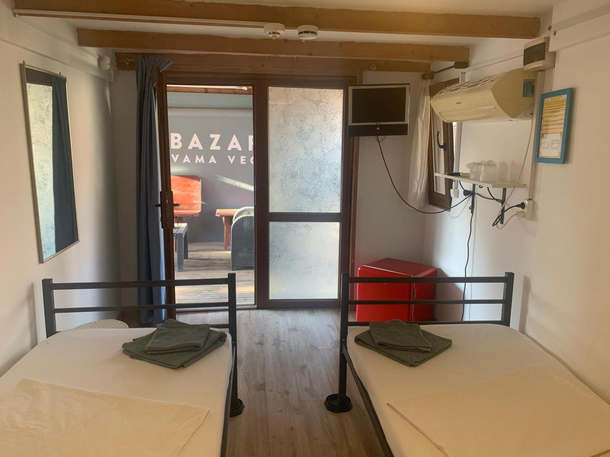 Ostello Bazart Vama Veche Esterno foto